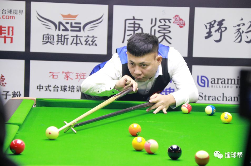 莱奥的控球 莱奥的控球