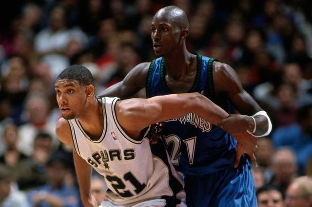 科纳特分，萨利巴分：队报批评法国队中后场表现.